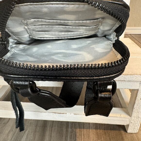 Aimee Kestenberg Quilted Crossbody purse • Perfect for Phone and Necessities - Picture 4 of 5